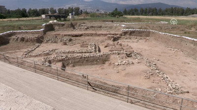 Tarihi kazıya "izin" engeli