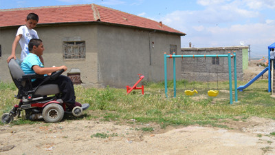 Müzik öğretmeni kısa filmle "Umut"un sesi oldu