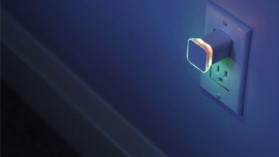 Hava durumu ve bildirimleri haber veren gece lambası