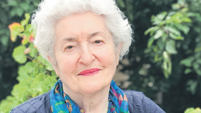 Tüyap Kitap Fuarı'nın onur konuğu Ayla Kutlu