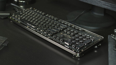 AZIO’dan daktilo şeklinde retro klavye