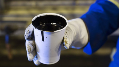 Brent petrol 50 doları zorluyor