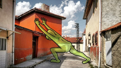 Şehrin sokaklarını 'Lilliput'larla tanıtıyor