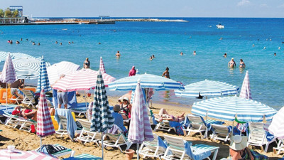 Turizmde gelir yüzde 8,7 arttı