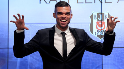 Beşiktaş Pepe'ye imza attırdı