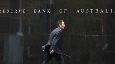 Avustralya, faize dokunmadı