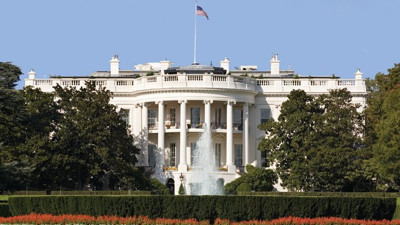 Beyaz Saray'da yaprak dökümü