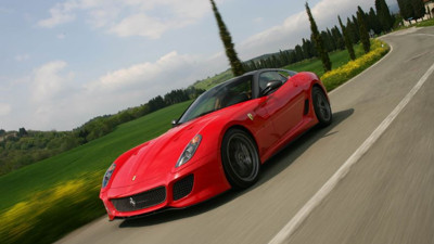 S&S Motors'dan 2.6 milyon liralık Ferrari satışı