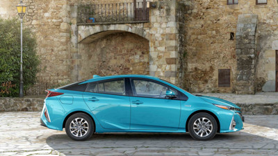 İşte en çevreci otomobil: Toyota Prius Plug-in Hybrid