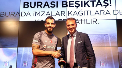 Beşiktaş, Negredo'yu basına tanıttı