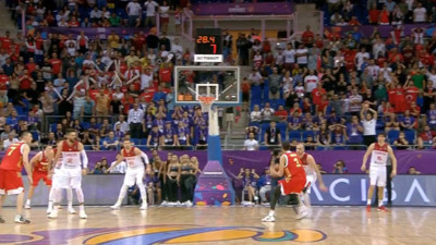 EuroBasket 2017'de günün en iyi 5 hareketi