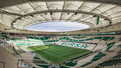 Koç, Timsah'la görüşüyor!