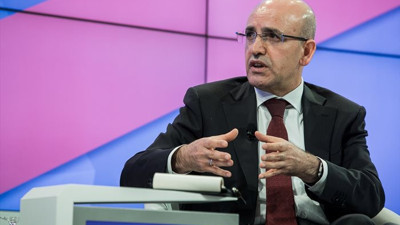 Şimşek: Ceza gelirse Halkbank öder, Hazine borçlanmaz