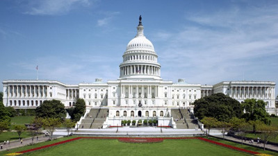 ABD hükümeti kapanmanın eşiğinde