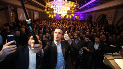 Ali Koç, kongre üyeleriyle bir araya geldi