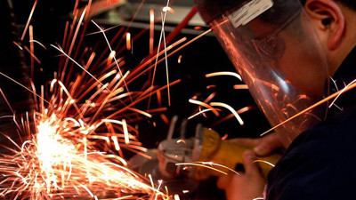 İmalat PMI aralıkta güçlü yükseldi