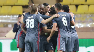 Beşiktaş, Antalyaspor'a konuk oluyor