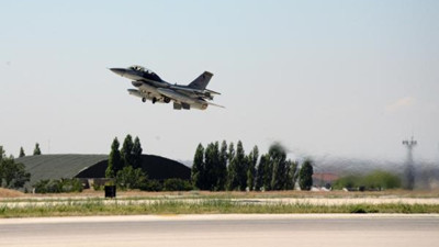 Yarım saatte 12 savaş uçağı havalandı