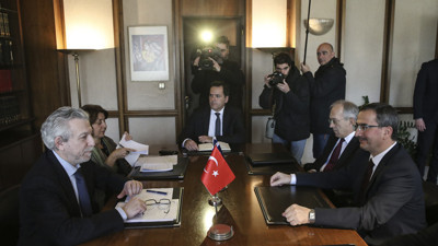 Yunanistan'dan darbecilere ilişkin açıklama