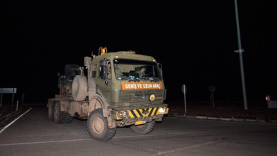 Sınıra askeri araçların sevkiyatı sürüyor