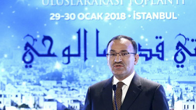 Bozdağ: Terörü devletleştirmek istiyorlar