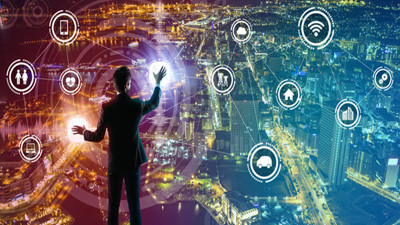 "Sosyal ve beşeri bilimleri ayağa kaldırmalıyız"