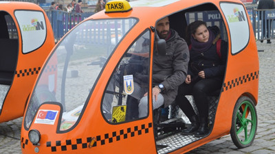 Çevreci "Bisiklet taksiler" ilgi odağı oldu