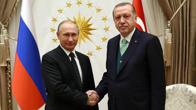 Erdoğan, Putin ile telefonda görüştü