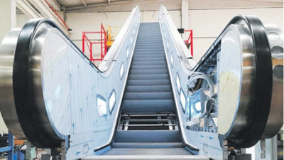 Nürnberg metrosunun yürüyen merdivenleri İzmirli Löher’den