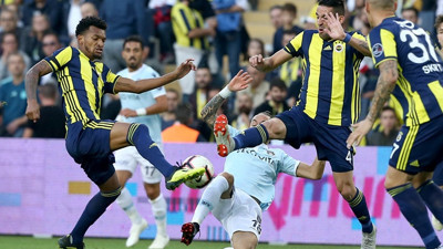 Kadıköy'de puanlar bölüşüldü