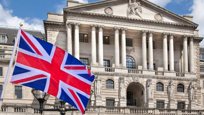 BOE, politika faizini değiştirmedi