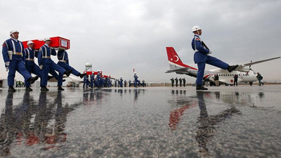 Şemdinli şehitleri memleketlerine uğurlandı