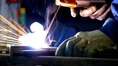 Ekonomistler sert fren bekliyor