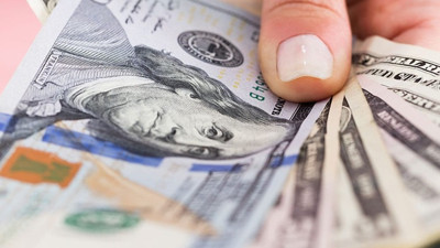 Dolar/TL 3 ayın en düşük seviyelerindeki seyrini sürdürüyor