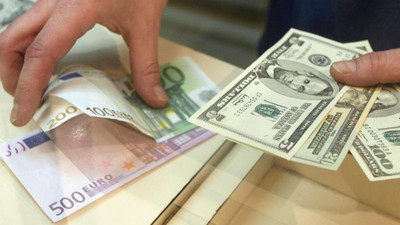 Euro rekor sonrası en düşük seviyede