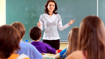 920 bin öğretmen görev yapıyor