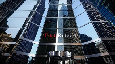 Fitch Ratings, Arjantin'in not görünümünü düşürdü