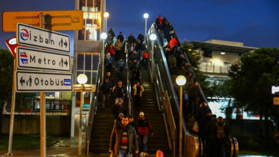 Mahkeme grevdeki işçileri haklı buldu, ek seferler durduruldu
