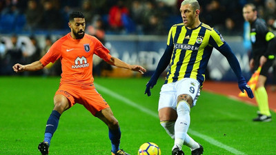 Fenerbahçe, lider Başakşehir'i devirdi