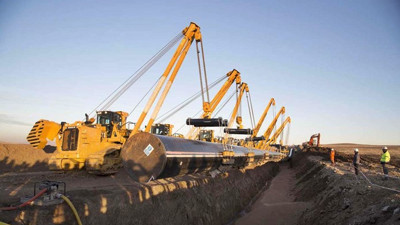 SOCAR, Arnavutluk doğalgaz boru hattını projelendirecek
