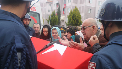 Şehit pilotlar son yolculuğuna uğurlandı