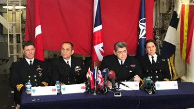 NATO gemileri Sarayburnu'nda demirledi