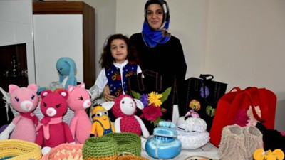 Organik iple ördüğü oyuncaklar gelir kapısı oldu