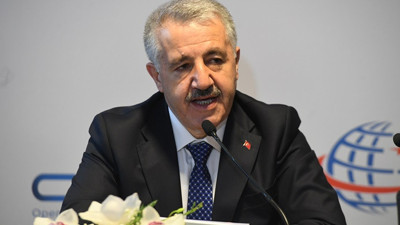 Arslan: Türk Telekom'un hiçbir şeyi gizleme durumu yok