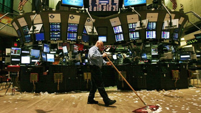 New York borsası, Powell sonrası sert düştü