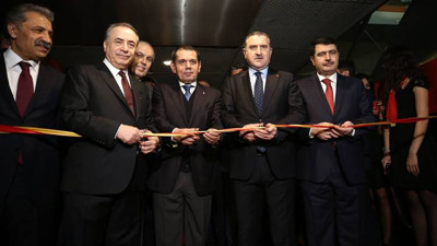 Özbek: Galatasaray'a hizmet etmekten geri durmayız