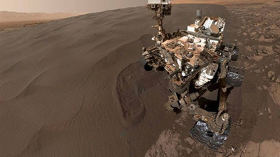NASA'dan büyüleyici panoramik Mars görüntüsü