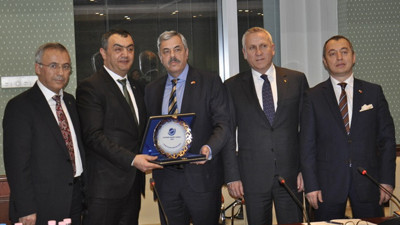 Türkiye-Macaristan dostluğu ekonomik alanda da güçleniyor