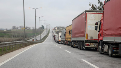 Kapıkule'de TIR kuyruğu