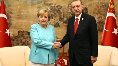 Cumhurbaşkanı Erdoğan, Merkel ile görüştü